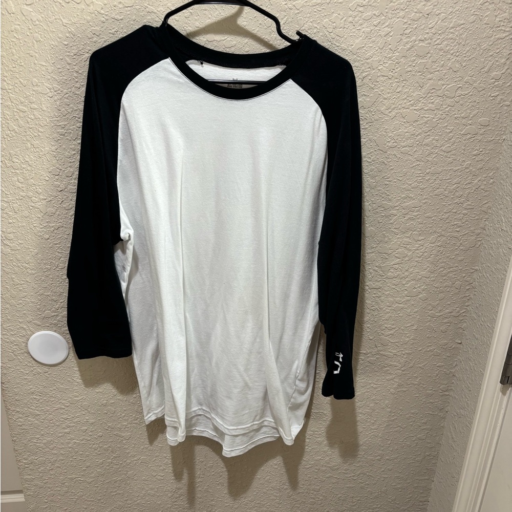 Under Armour Men’s 3/4 sleeve